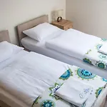 Bed & Breakfast Boconek - Przeciszow 3*