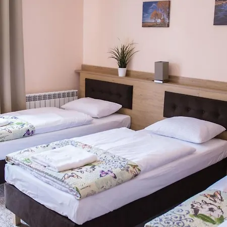 Bed & Breakfast Boconek - Przeciszow 3*