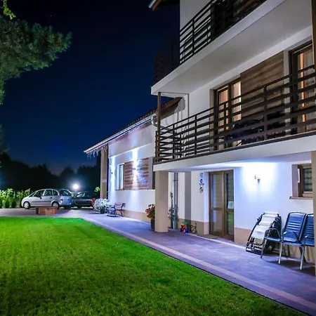 ベッド・アンド・ブレックファスト Boconek - Przeciszow ザトル