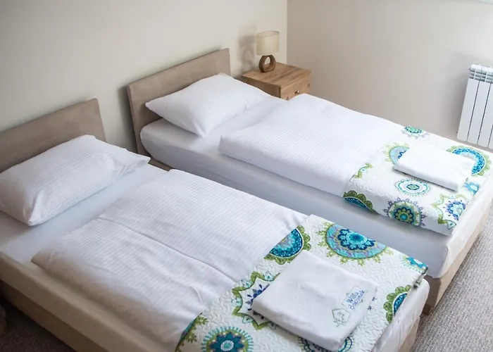 Bed and Breakfast Boconek - Przeciszow 3*