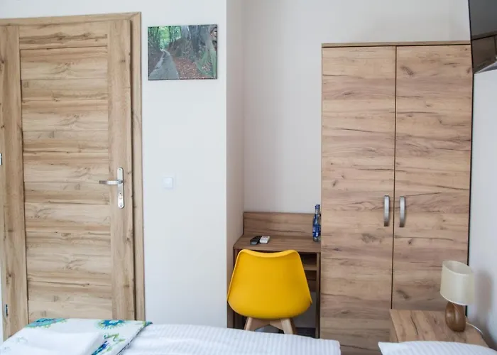 ベッド・アンド・ブレックファスト Boconek - Przeciszow ザトル